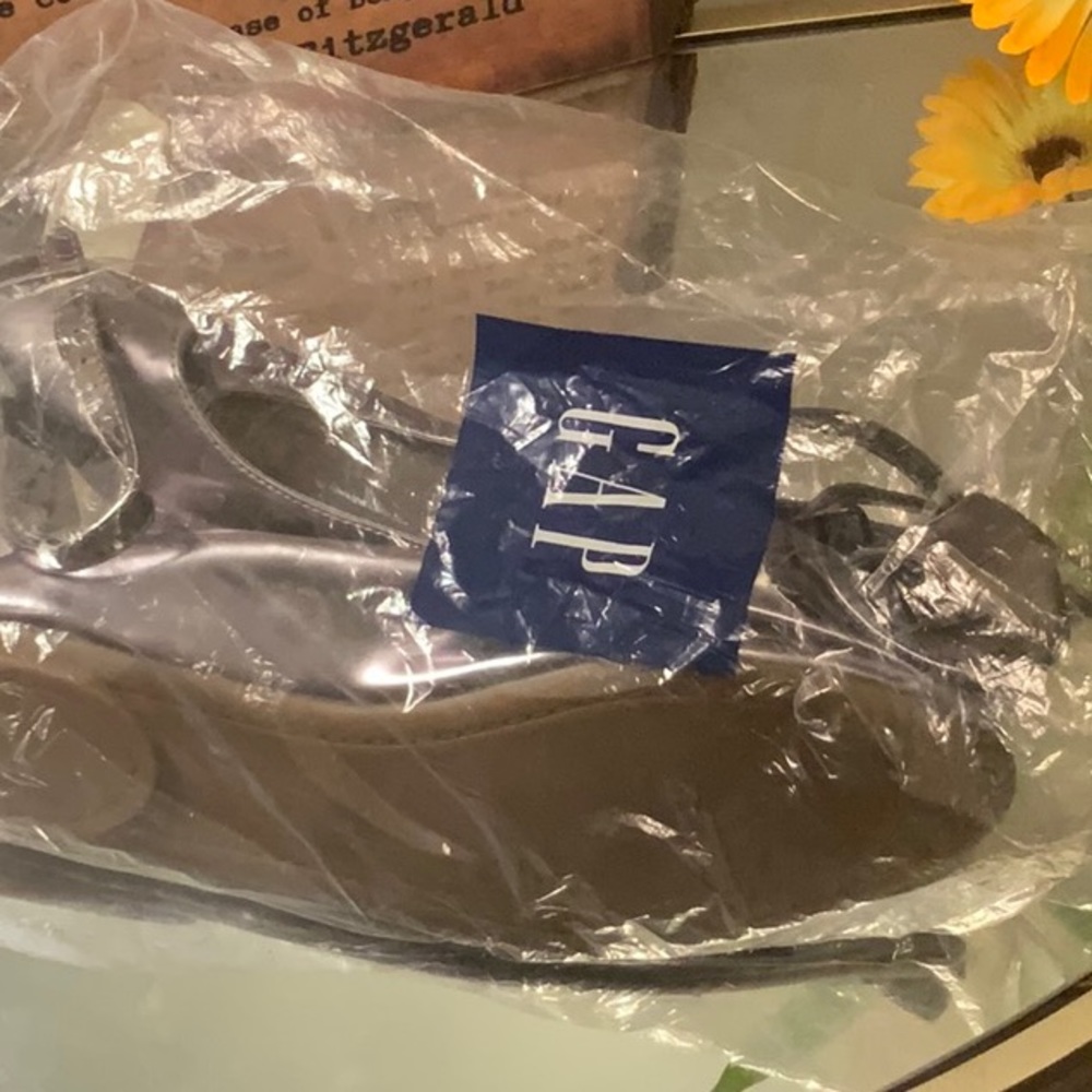Gap flats
